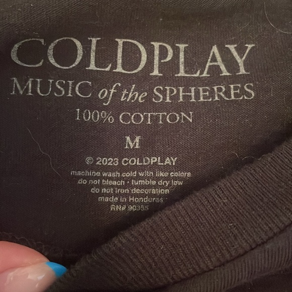 Coldplay concert merchandise! T shirt - Picture 5 of 5